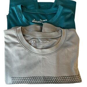 (2) Pre-owned Youth Under Armour YXL Shirt Shirt Sleeve Loose Fit Heat Gear